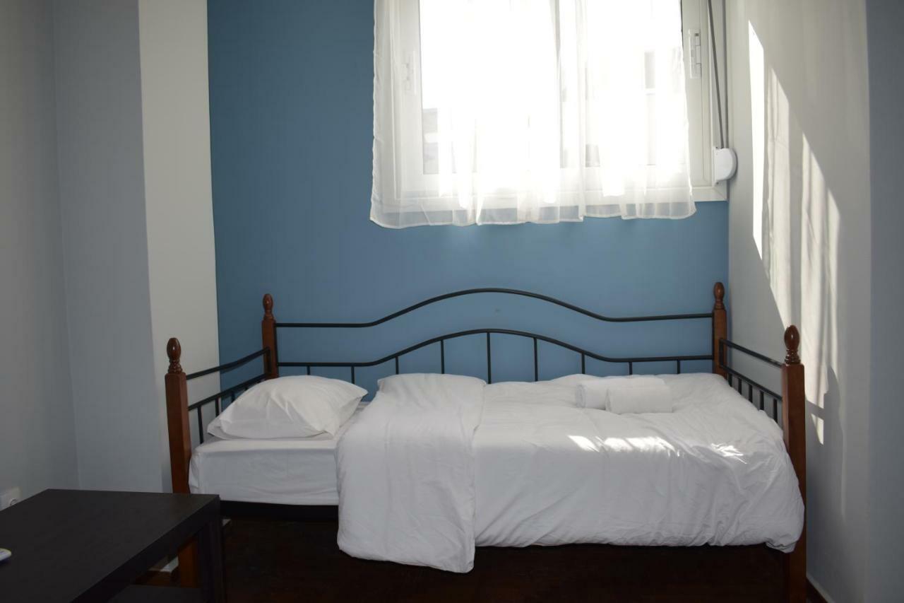 Athenian Modern Apartment Mavili Square Atenas Exterior foto